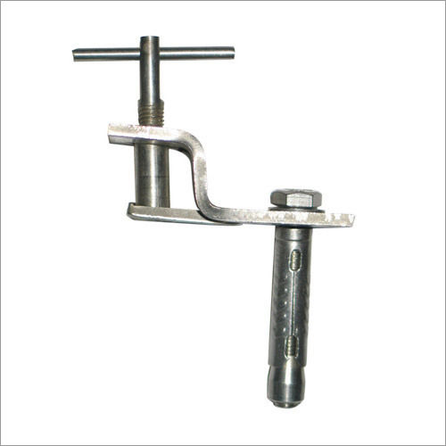 Dry Cladding Clamp - Color: Sliver