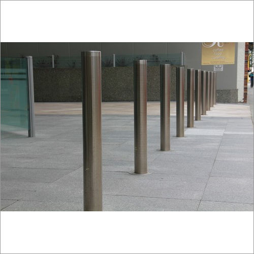 SS Bollards