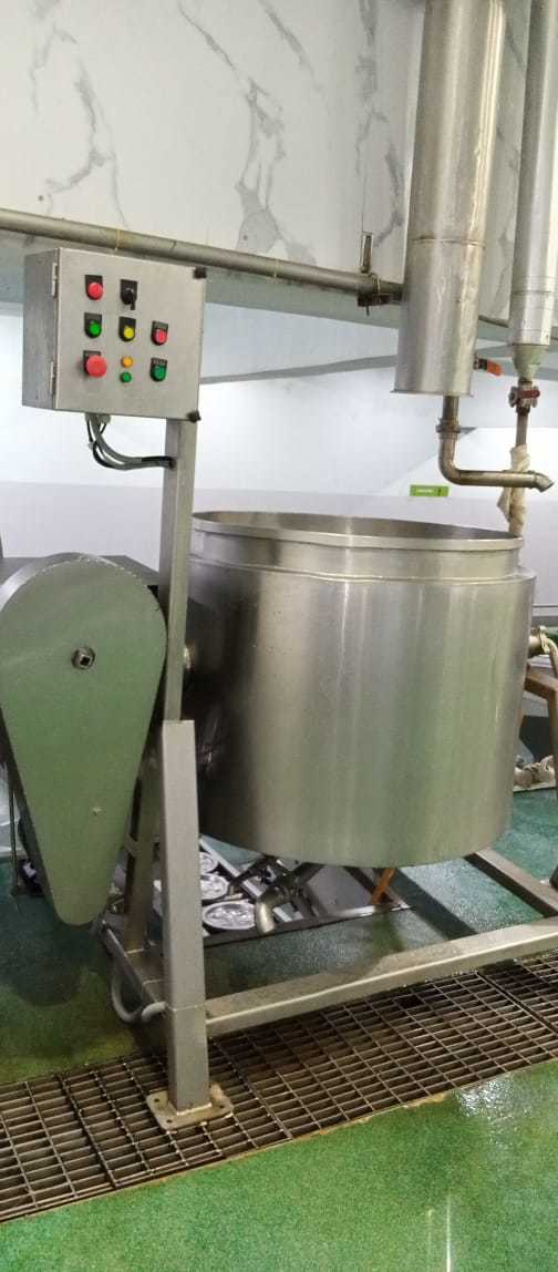 SS 304 Triple Jacket Cauldrons