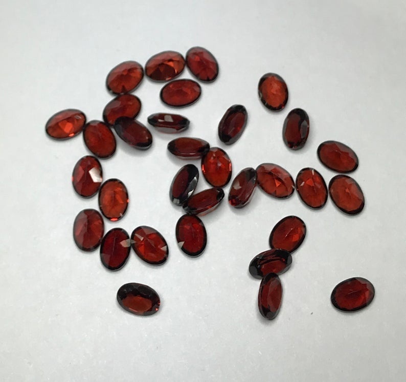 7x9mm Red Mozambique Garnet Faceted Oval Loose Gemstones