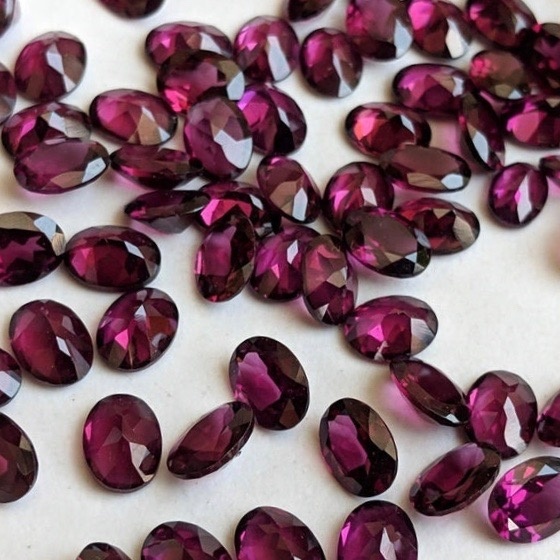 8x10mm Rhodolite Garnet Faceted Oval Loose Gemstones