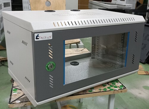 6U Wall Mount Networking Rack By Tarkus