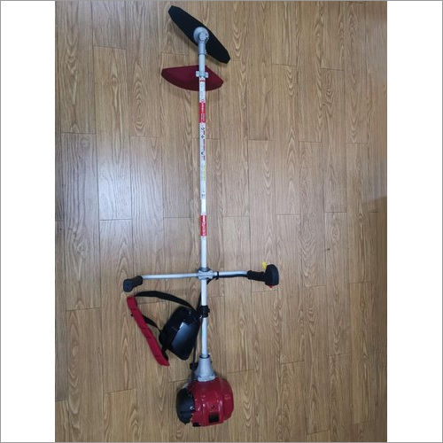 4 Stroke Brush Cutter