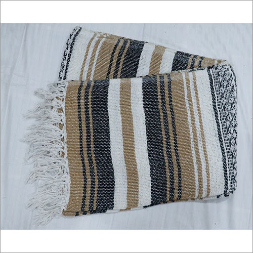 Natural Falsa Blanket