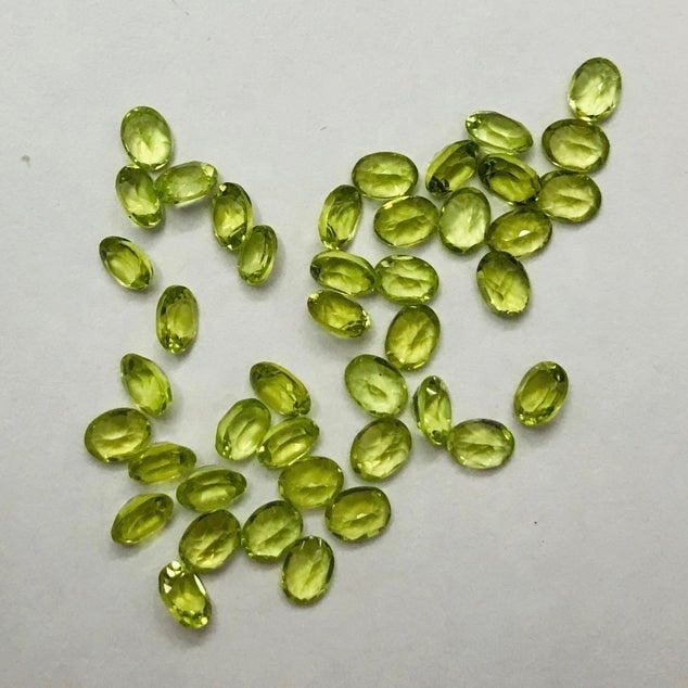 4x6mm Peridot Faceted Oval Loose Gemstones
