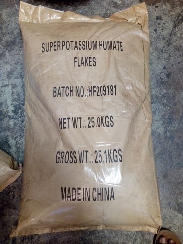 Super Potassium Humate shiny flakes