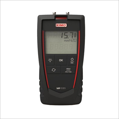 Digital Manometer - Color: Black