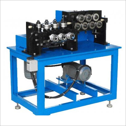Roll Straightener Machine