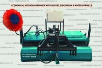 Hydraulic Road Sweeper with water fogger