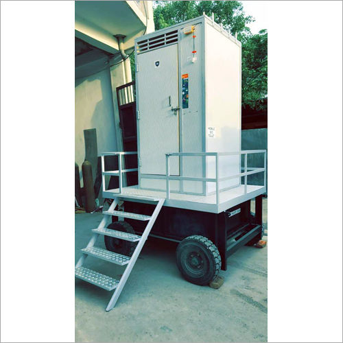 White Single Seater Mobile Toilet Cabin