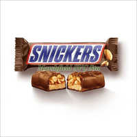Snickers Chocolate - Milk Chocolate, 1.87 Oz | Peanuts, Caramel, High Energy Snack, 1 Year Shelf Life