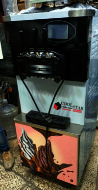 Ice Cream Machine 1