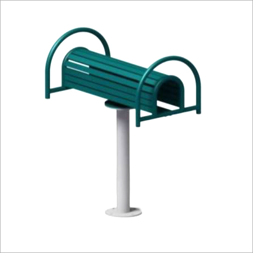 Outdoor Gym Back Stretcher