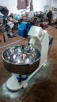 Atta Flour Kneading Machine
