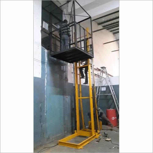 Wall Mounted Goods Lift