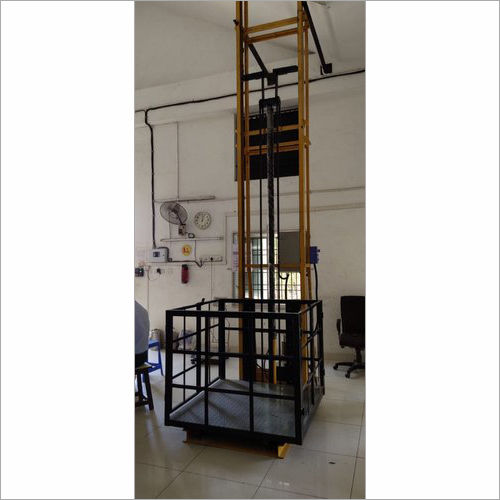 Hydraulic Goods Lift Lifting Capacity: 5 Tonne