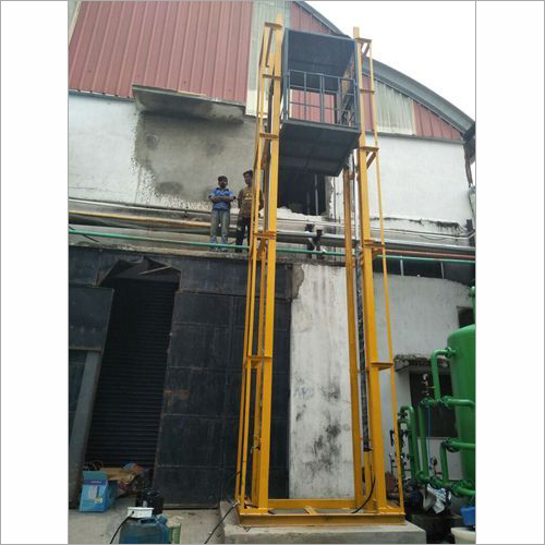 Cargo Lift