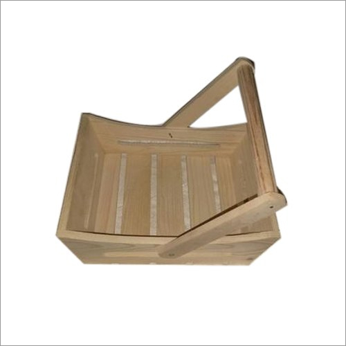 Wooden Gift Basket By SACHDEVA ENTERPRISES