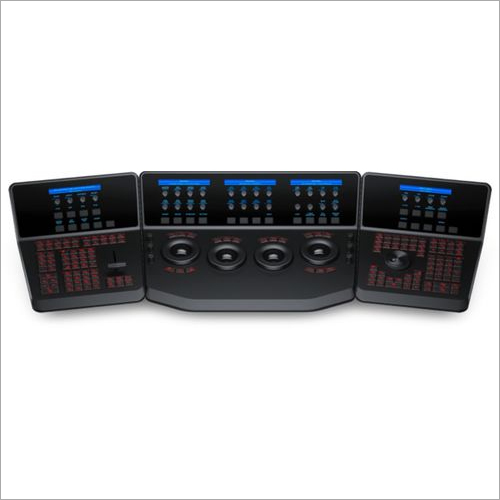 DaVinci Resolve Advanced Panel
