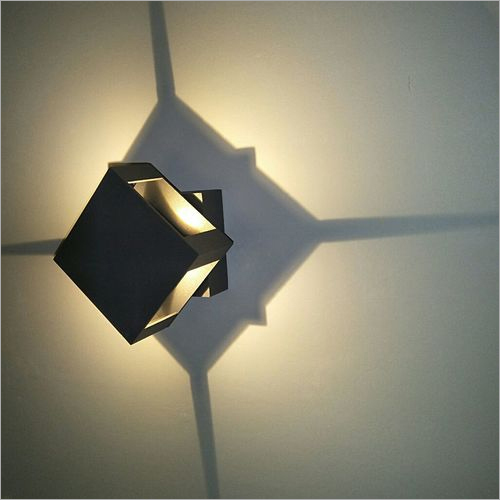 4X3W (12W) LED ROTATABLE FOUR-WAY LIGHT