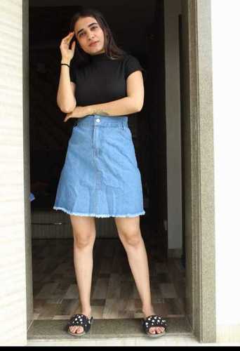 Chic Summer Outfit: White Top and Denim Skirt-sgquangbinhtourist.com.vn