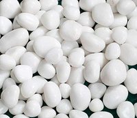 White Pebbles Garden Decorated - Agate, 30 Mm Oval Cut, Natural White Stones | Perfect For Terrariums, Vases, Aquariums, And Garden Pathways