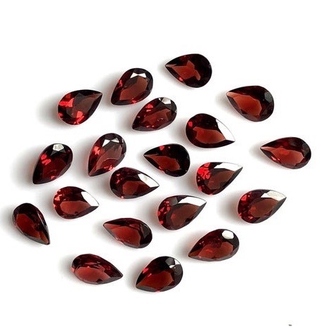 5x7mm Mozambique Red Garnet Faceted Pear Loose Gemstones