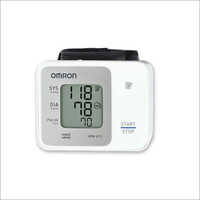 Omron HEM 6161 Fully Automatic Wrist Type Digital Blood Pressure Monitor With Intellisense Technolog