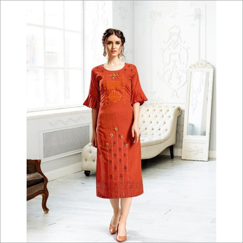 Ladies Party Wear Embroidered Kurti