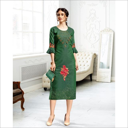 Ladies Designer Sleeves Embroidered Kurti