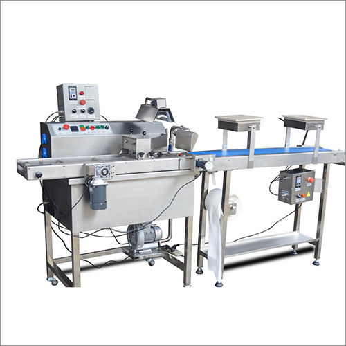 Chocolate Enrobing Machine