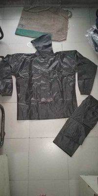 Boys Raincoat   27.