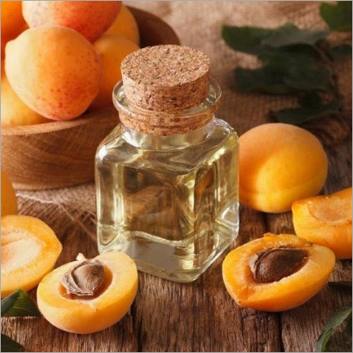 Apricot Oil Cas No: 68650-44-2 / 72869-69-3