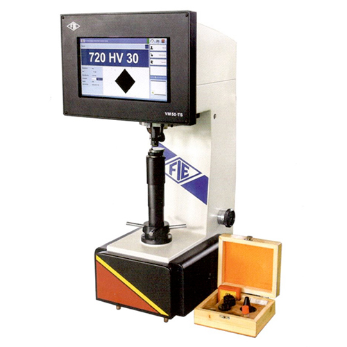 Computerized Touch Screen Vickers Hardness Tester