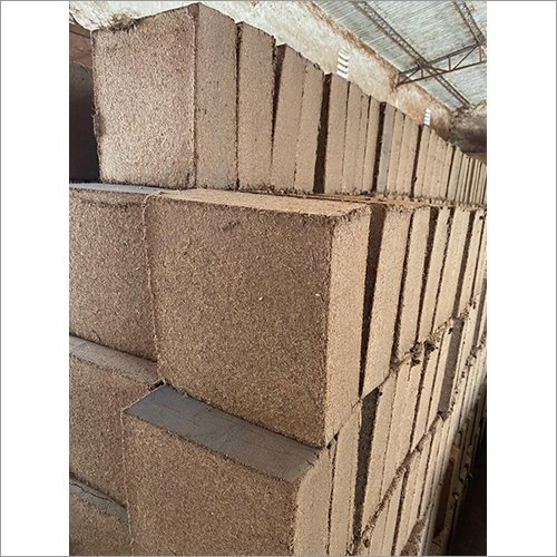 Coconut Coir Pith Block - Coconut Fiber Material, Rectangular Shape, Dark Brown Color | Eco-Friendly Sustainable Gardening Solution