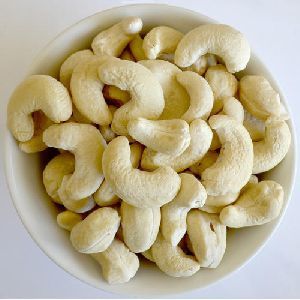Natural Cashew nuts