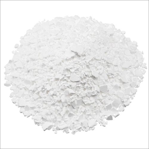 Calcium Chloride Powder - Industrial Grade | 99% Purity, Density 2.15 g/cmÂ³, Boiling Point 300Â°C, Molecular Formula CaCl2