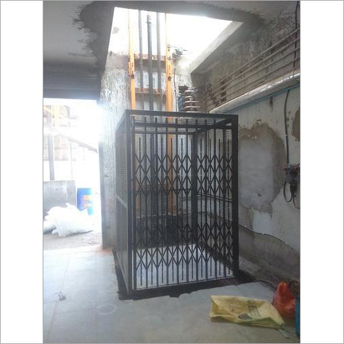 Commercial Goods Lift