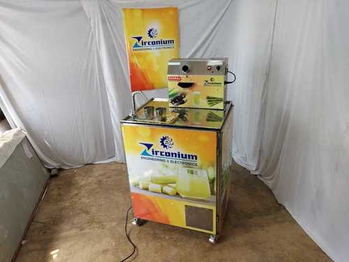 Sugarcane Juicer with Chilling System