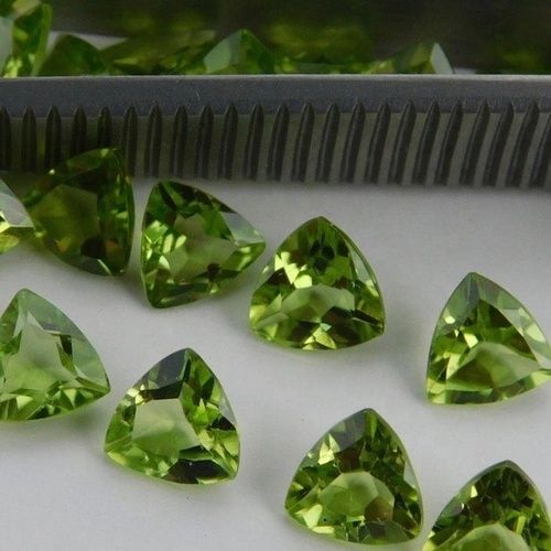 3mm Peridot Faceted Trillion Loose Gemstones