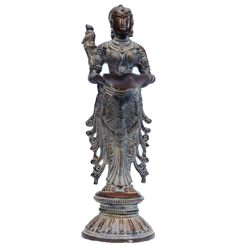 Bronze Thipa Lashmi