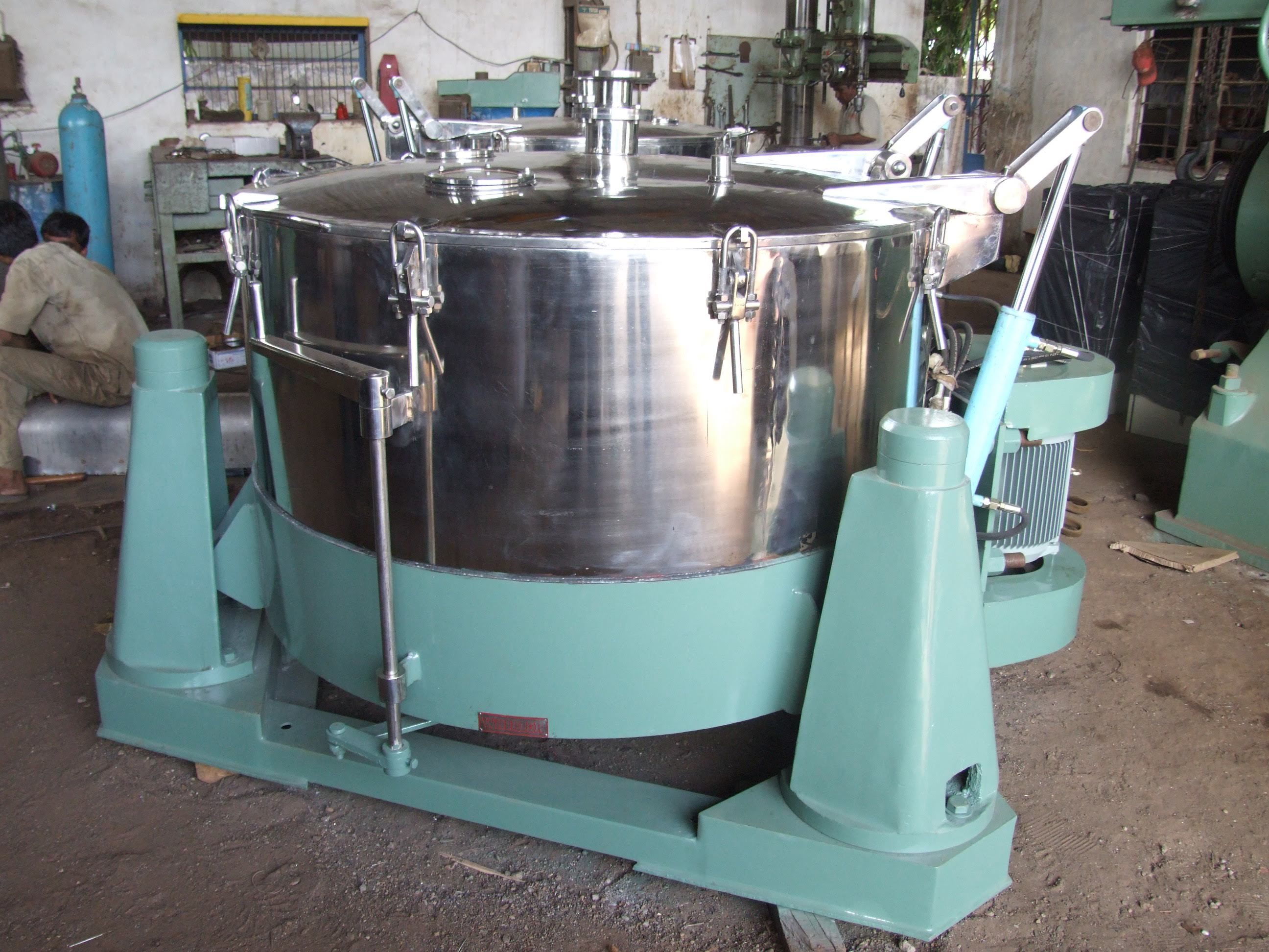 Three Point Suspended Centrifuge