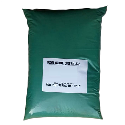 Iron Oxide Green 835 Grade: Chemical