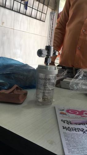 Humidifier Bottle with Flow Meter By TAHERI ENTERPRISES