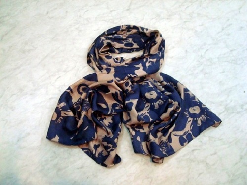 Printed Silk Scarf Manufacturers