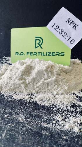 NPK 12 32 16 Soluble Fertilizer