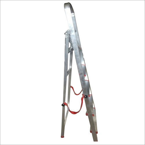 Aluminum Step Ladder
