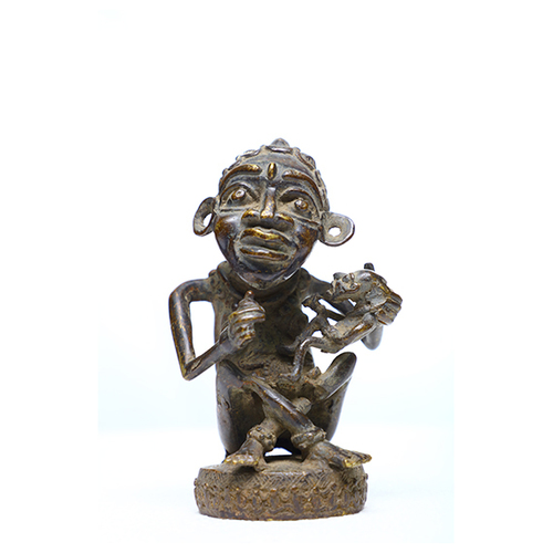 Traiable Figures - Bronze 13x10x20cm Dark Brown | Intricate Details, Spiritual Significance, Feng Shui Benefits