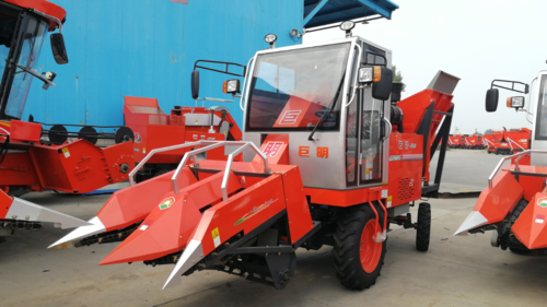 2 Rows Corn Combine Harvester