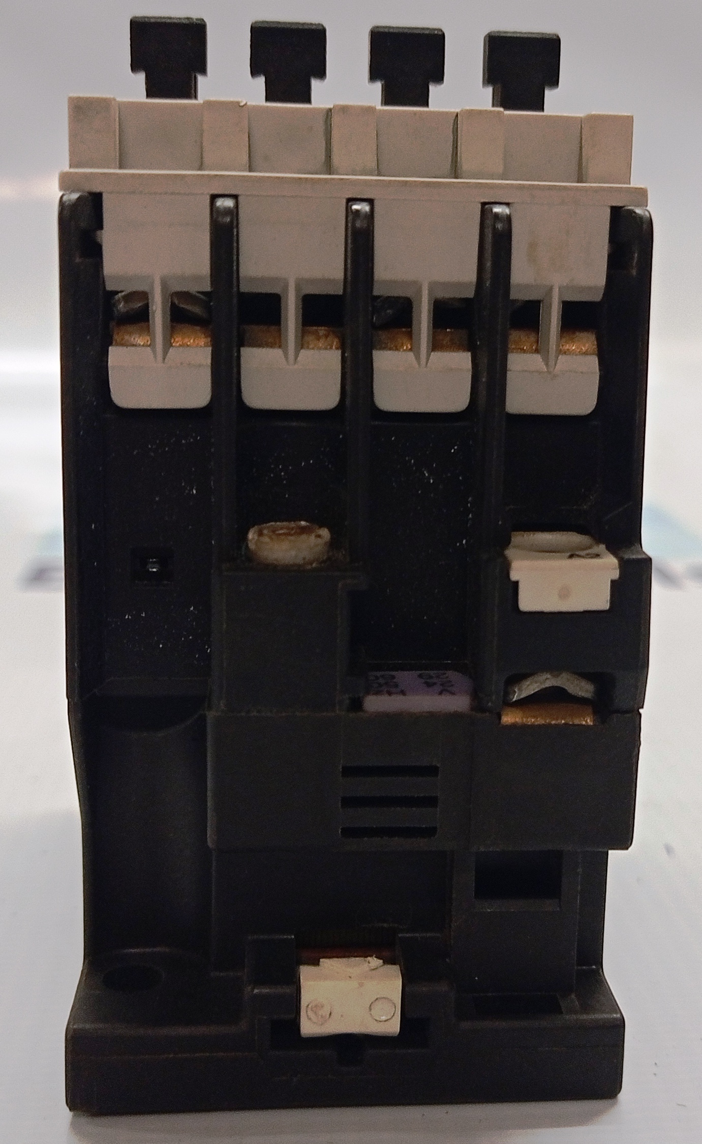 SIEMENS CONTACTOR - 3TF 30